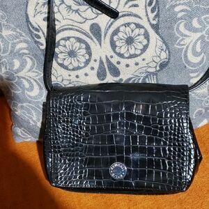 Kendall & Kylie Black Crossbody Bag with Textured Design